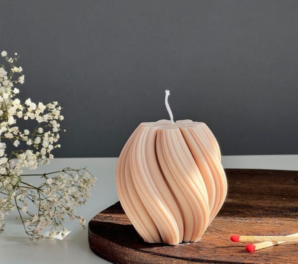 SWIRL CANDLE